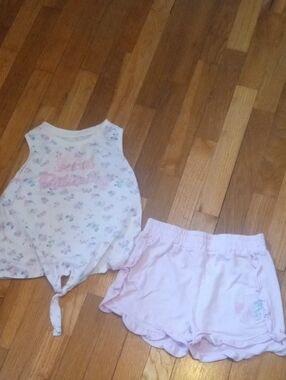 Girls Two-Piece Pastel Pink Tank & Shorts Set butterflies, medium